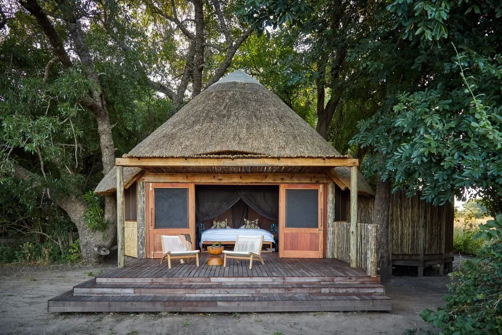 Kuyenda Bushcamp, South Luangwa, Zambia