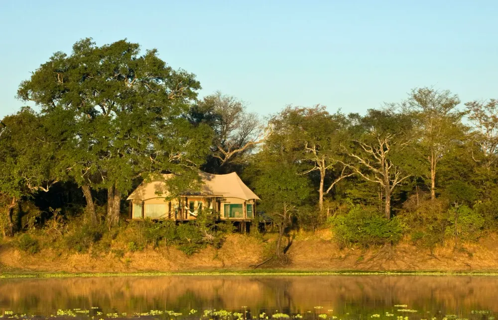 Chindeni Bushcamp, South Luangwa, Zambia