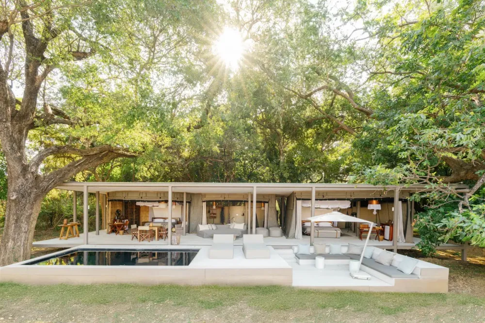 Chinzombo Lodge, South Luangwa, Zambia