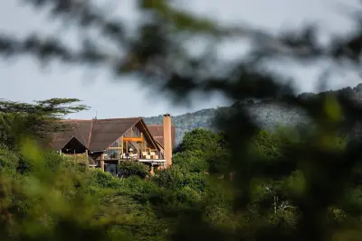 Cottar's Bush Villa, Olderkesi Conservancy, Maasai Mara, Kenya
