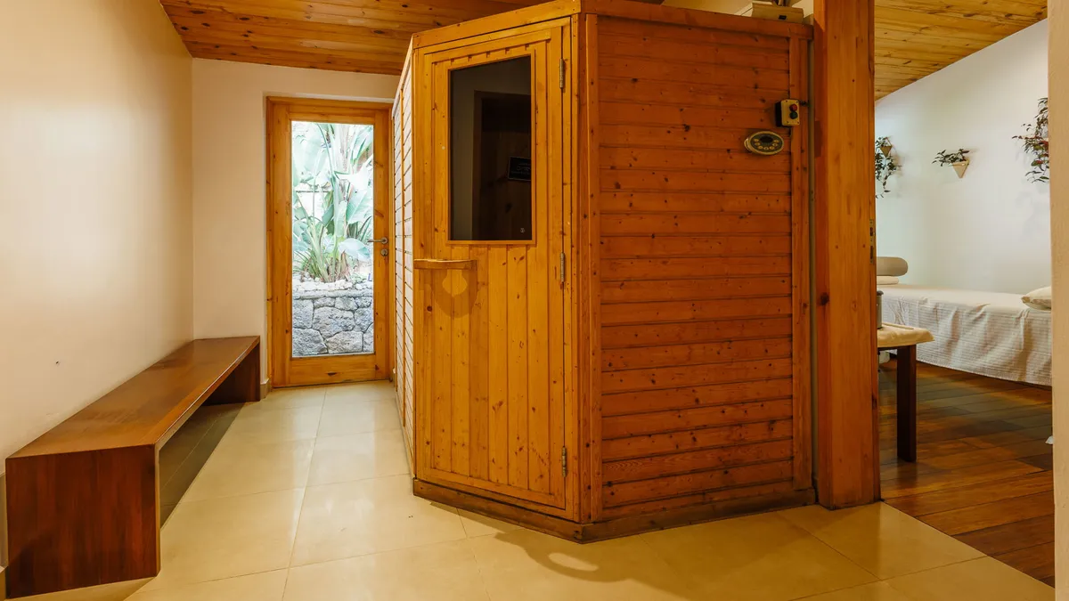 Hemingways Retreat Kigali — photo 48
