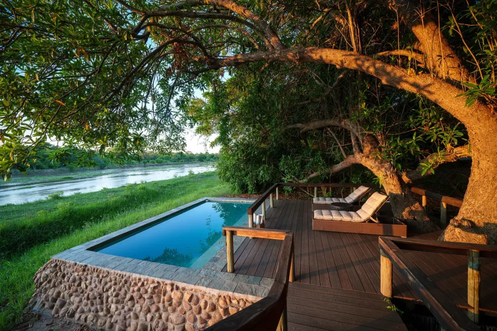 Kapamba Bushcamp, South Luangwa, Zambia