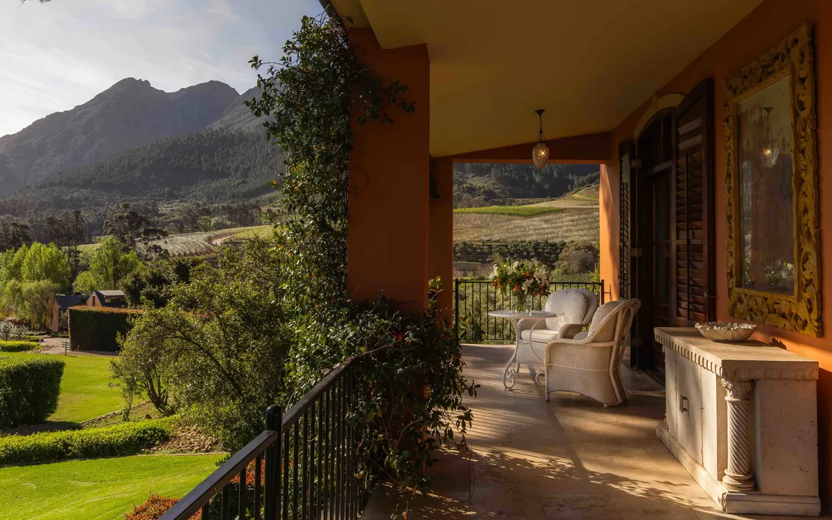 La Residence — photo 10