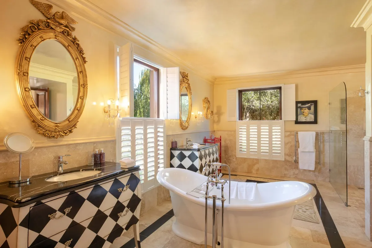 La Residence — photo 34