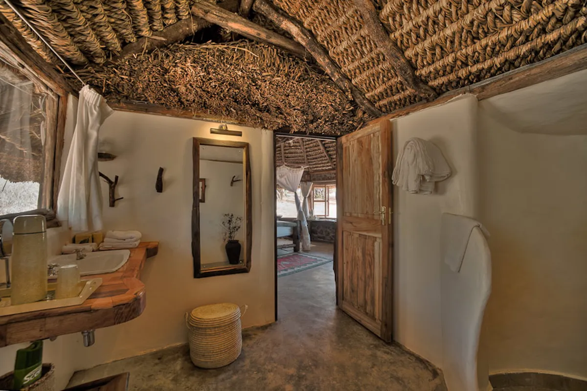 Lewa House — photo 23