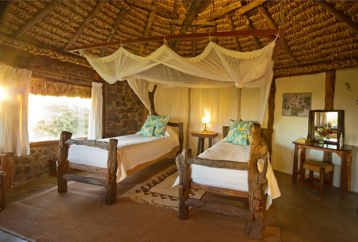 Lewa House — photo 34