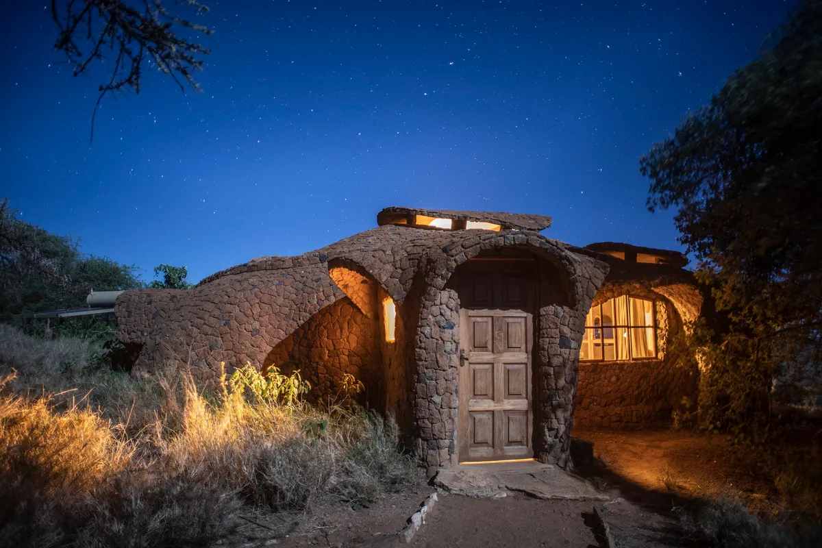 Lewa House — photo 48