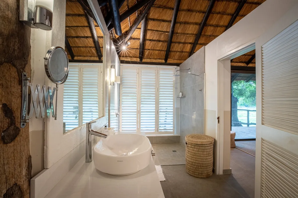 Mfuwe Lodge — photo 7