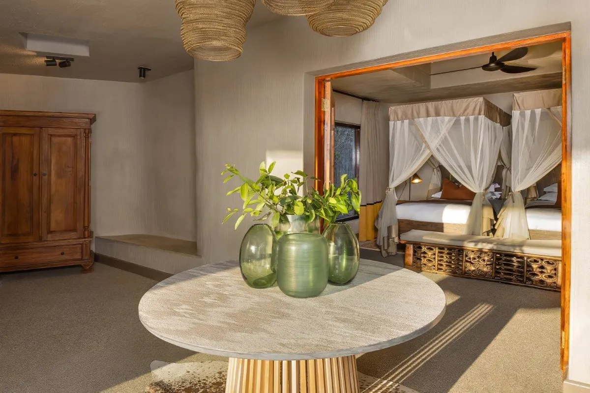 Sabi Sabi Bush Lodge — photo 20