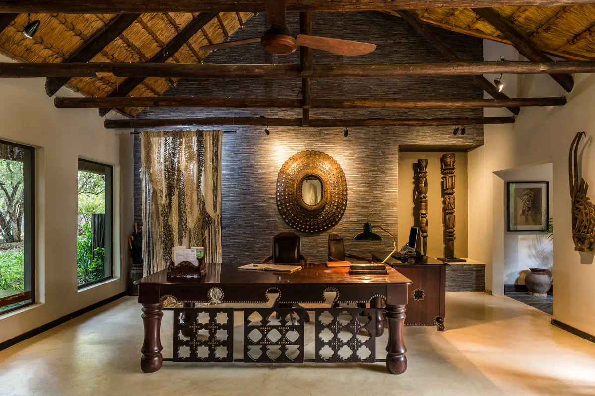 Sabi Sabi Bush Lodge — photo 40