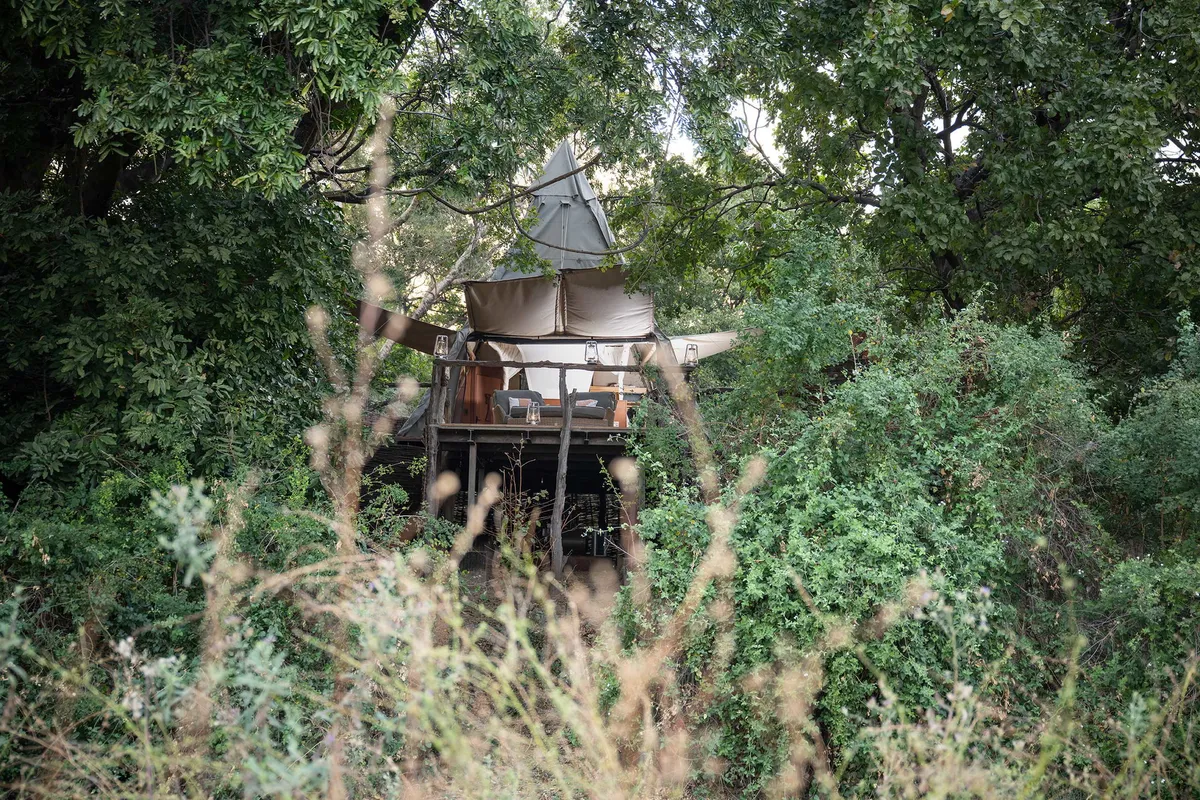 Shawa Luangwa Camp — photo 35