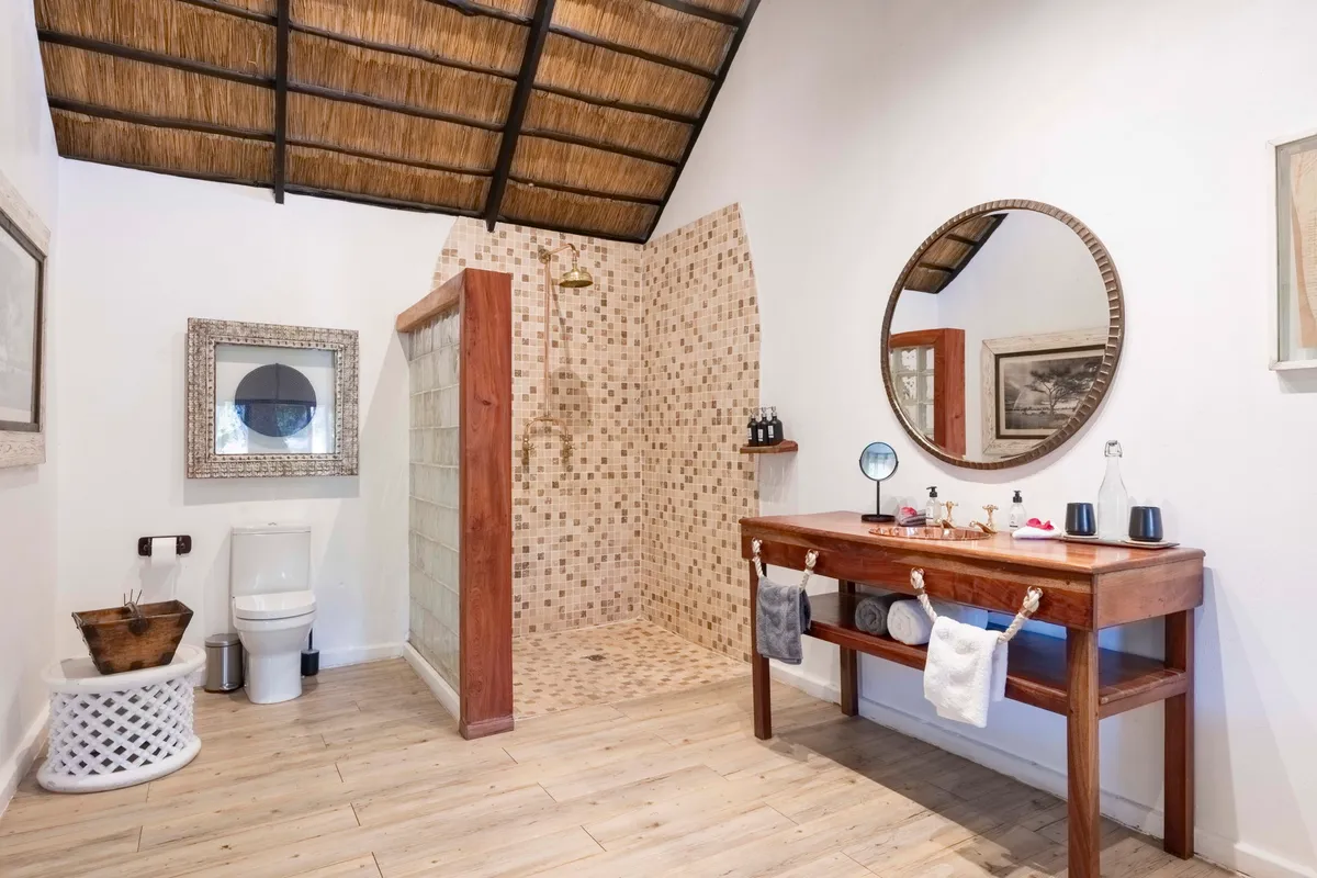 Tongabezi Lodge — photo 37