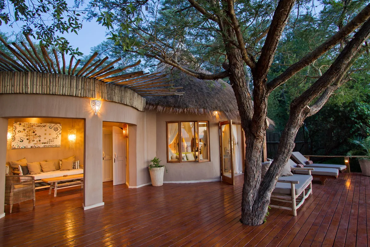 Tongabezi Lodge — photo 49
