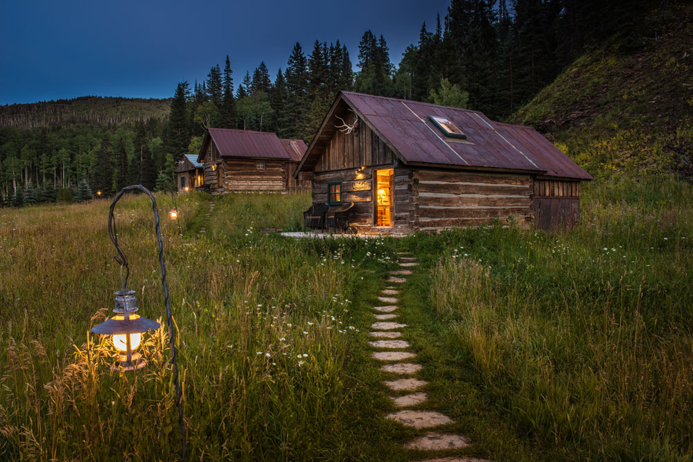 Forge Cabin / Courtesy of Dunton Hot Springs luxury nature lodge United States Colorado