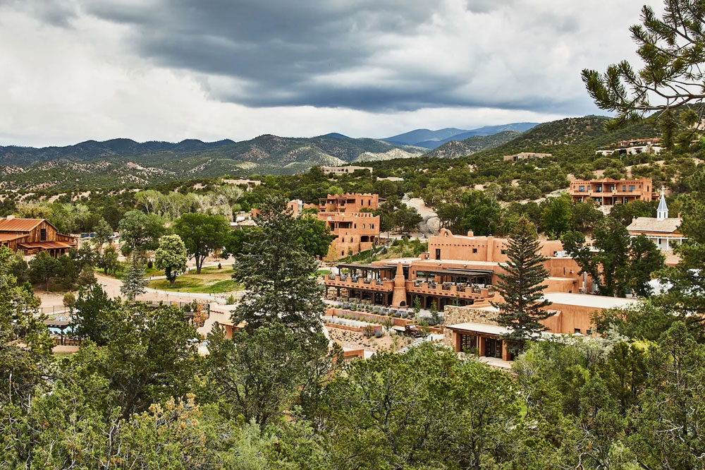 Bishops Lodge / Courtesy of Auberge Resorts luxury New Mexico nature lodge