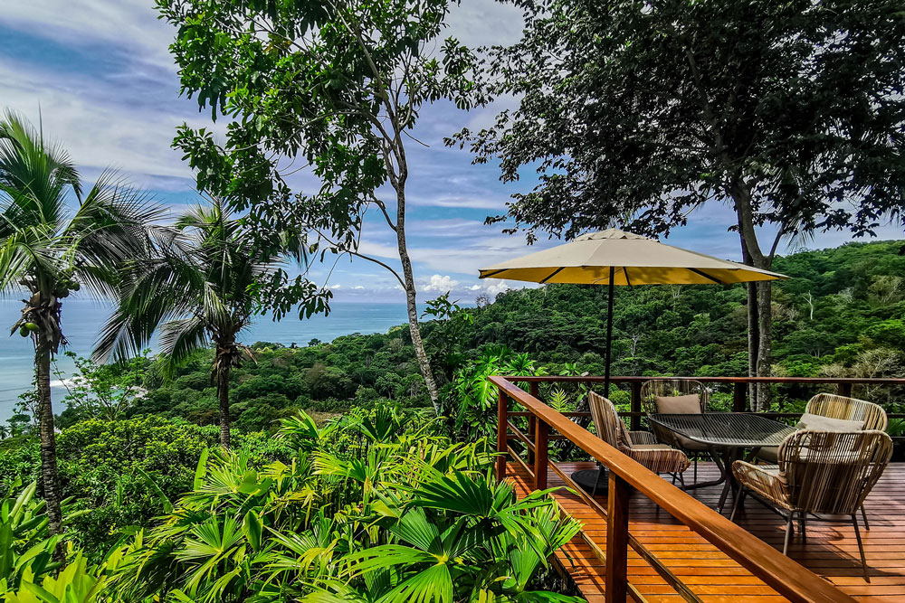 Dining deck at Lapa Rios Ecolodge / Courtesy of Boena Wilderness Lodges Costa Rica luxury ecolodge
