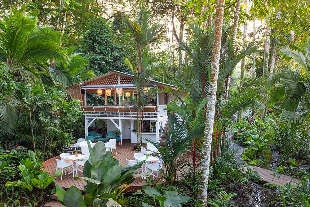 The bar at Hotel Aguas Claras, Costa Rica / Courtesy of Aguas Claras