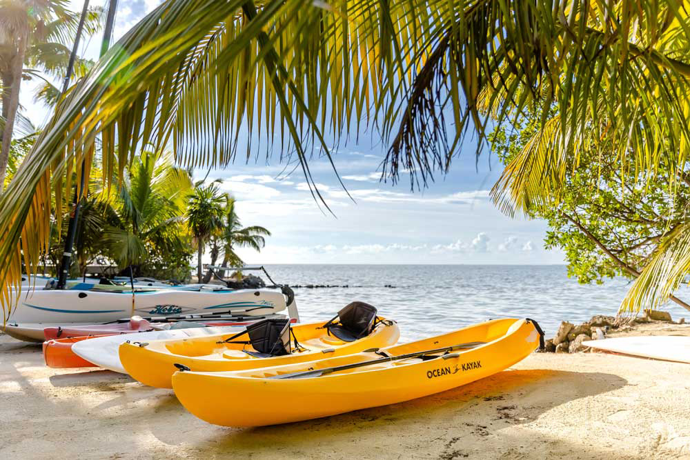 Kayaking at Cayo Espanto / Courtesy of Cayo Espanto luxury Belize private island