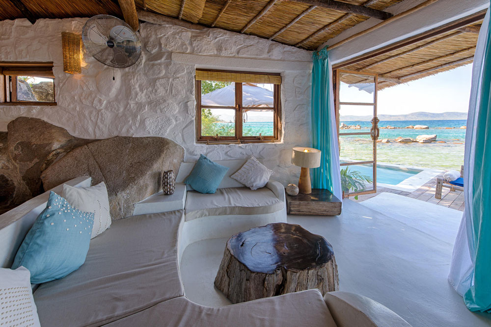 Ngani living area at Kaya Mawa / Courtesy of Green Safaris luxury Malawi beach resort