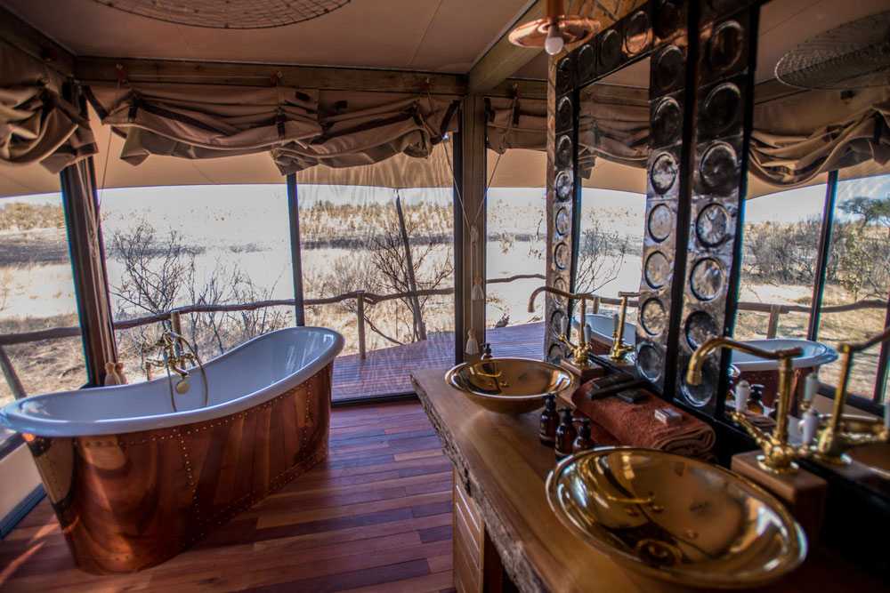 Bath at Somalisa Camp / Courtesy of African Bush Camps luxury Zimbabwe safari