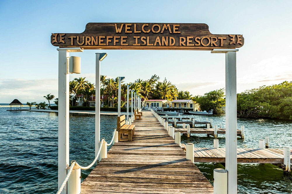 Pier at Terneffe Island Resort / Courtesy of Terneffe Island Resort luxury Belize beach resort