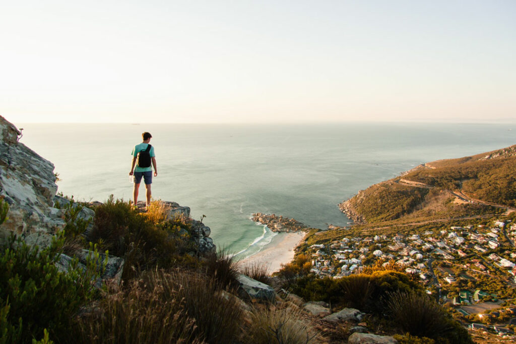 Hiking in Cape Town / Tim Johnson / Unsplash