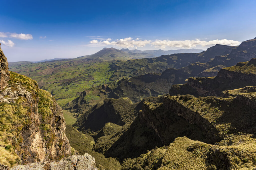 Bwahit Pass in the Simien Mountains, Ethiopia / Shutterstock