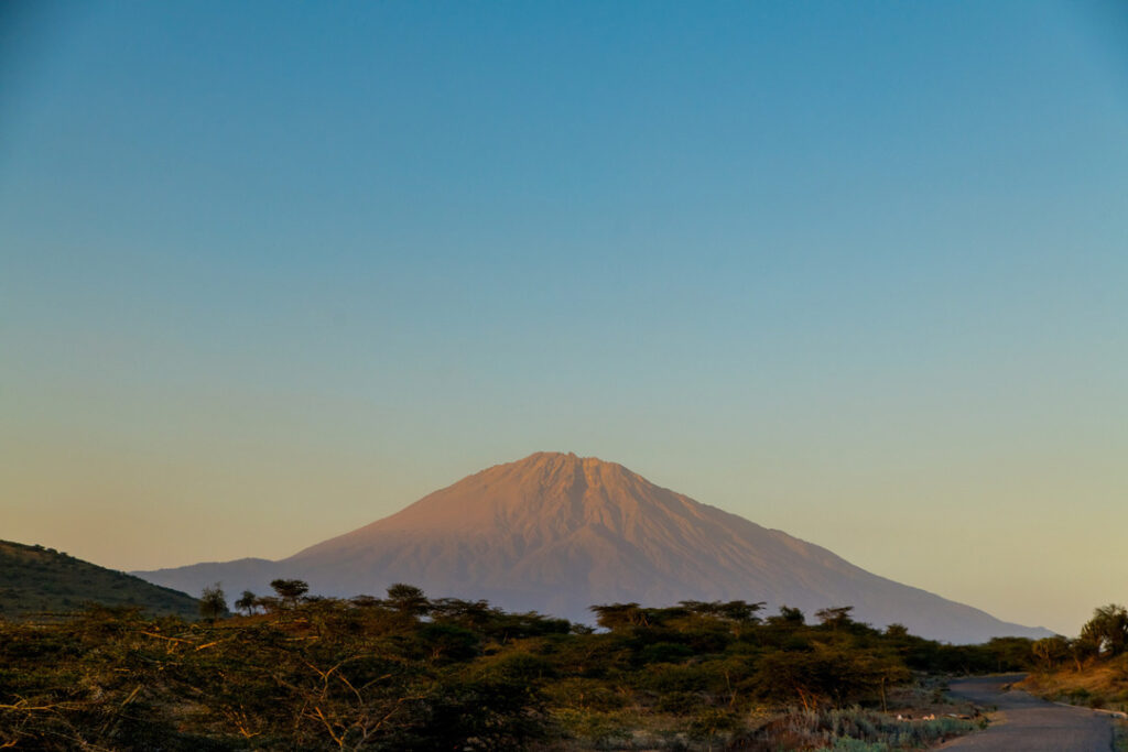 Mount Meru, Tanzania / K15 Photos / Unsplash