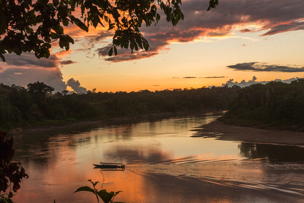 Tambopata River Cruise / Courtesy of Tambopata Research Center